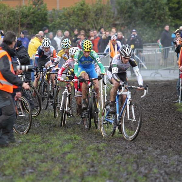18e Centrumcross Surhuisterveen 2013 (album 1) | Wielrennen Surhuisterveen