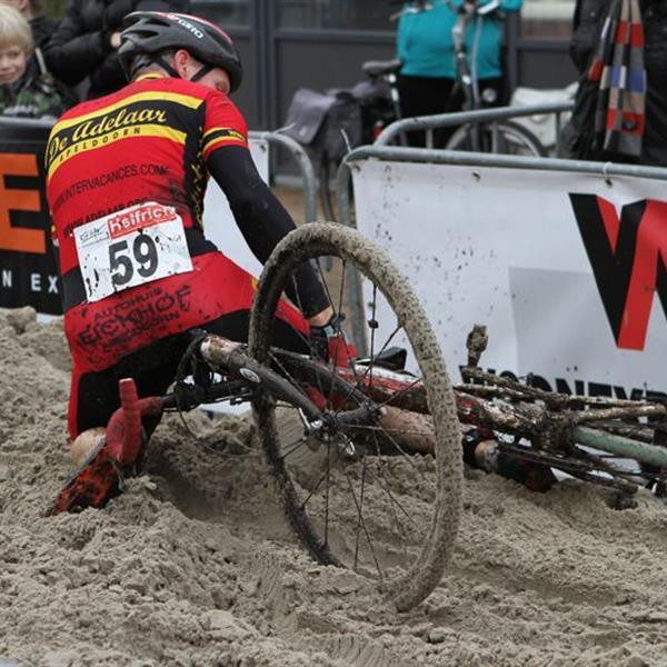 18e Centrumcross Surhuisterveen 2013 (album 1) | Wielrennen Surhuisterveen