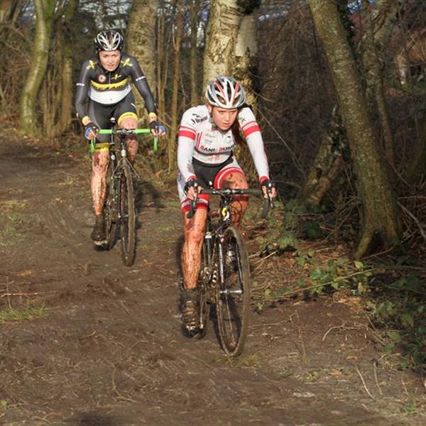 18e Centrumcross Surhuisterveen 2013 (album 1) | Wielrennen Surhuisterveen