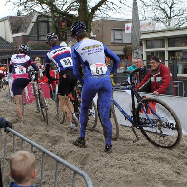 18e Centrumcross Surhuisterveen 2013 (album 1) | Wielrennen Surhuisterveen