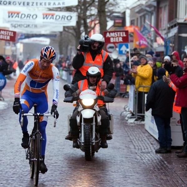 15e Centrumcross Surhuisterveen 2010 | Wielrennen Surhuisterveen