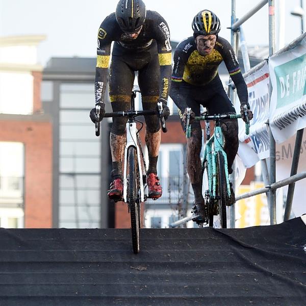 22e Internationale Centrumcross 2017 | Wielrennen Surhuisterveen