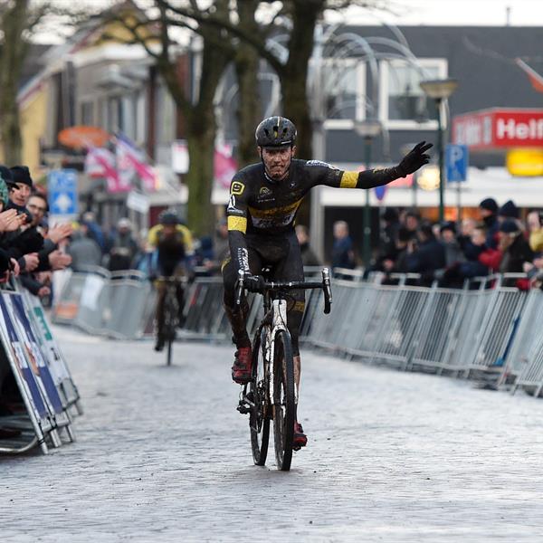 22e Internationale Centrumcross 2017 | Wielrennen Surhuisterveen
