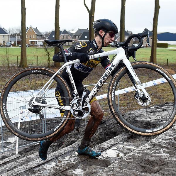 22e Internationale Centrumcross 2017 | Wielrennen Surhuisterveen