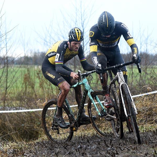 22e Internationale Centrumcross 2017 | Wielrennen Surhuisterveen
