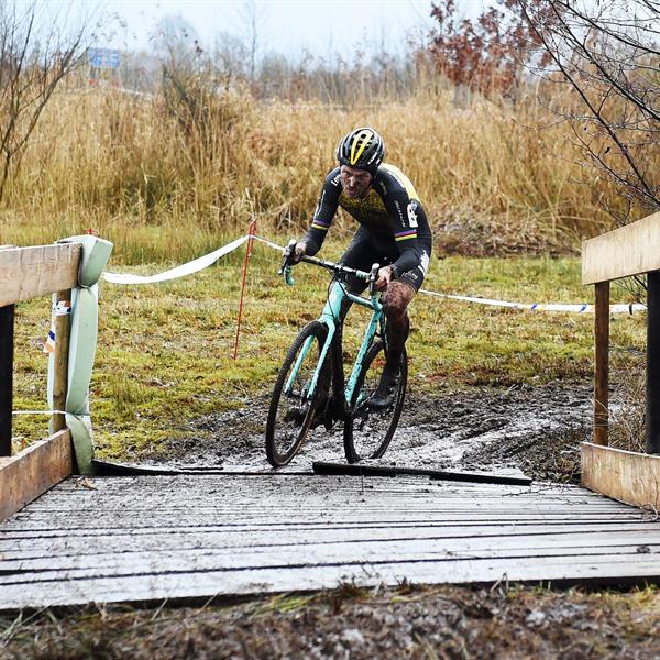 22e Internationale Centrumcross 2017 | Wielrennen Surhuisterveen