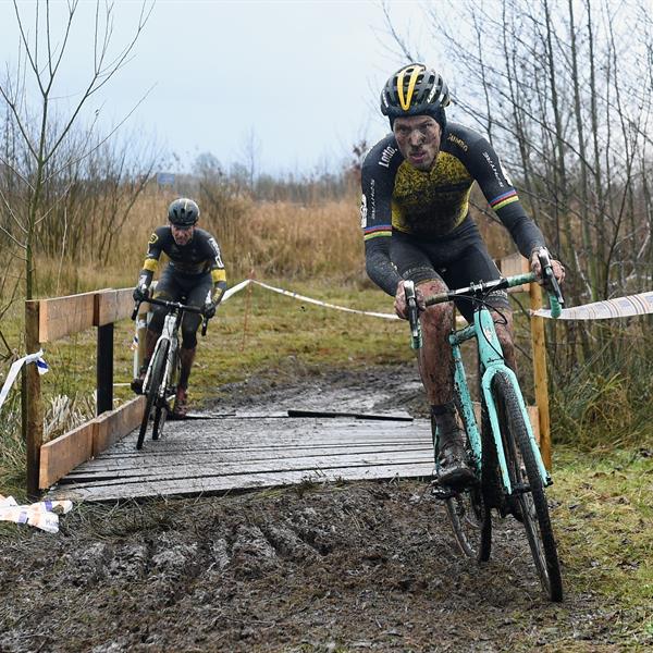 22e Internationale Centrumcross 2017 | Wielrennen Surhuisterveen