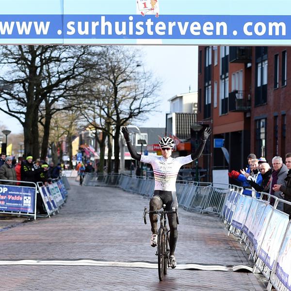 22e Internationale Centrumcross 2017 | Wielrennen Surhuisterveen