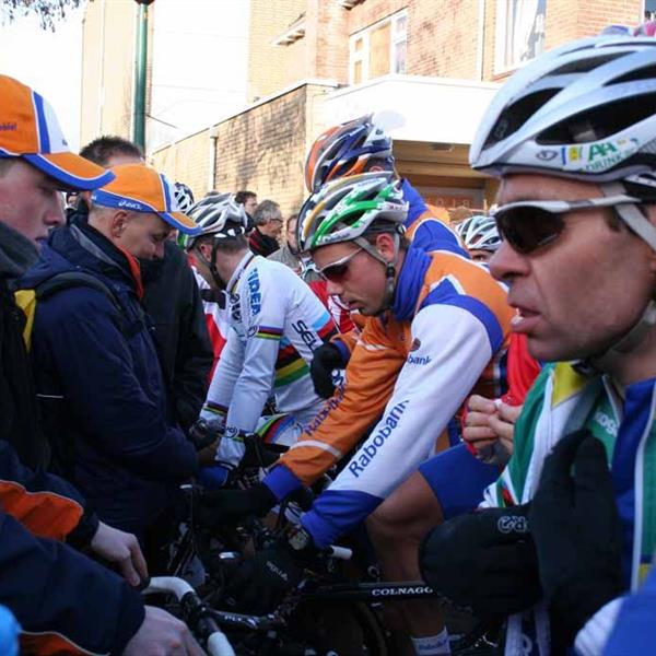 13e Centrumcross Surhuisterveen 2008 | Wielrennen Surhuisterveen