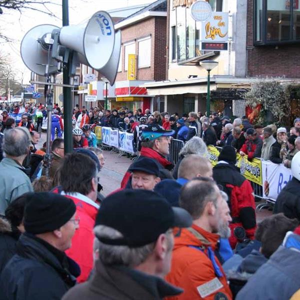 13e Centrumcross Surhuisterveen 2008 | Wielrennen Surhuisterveen