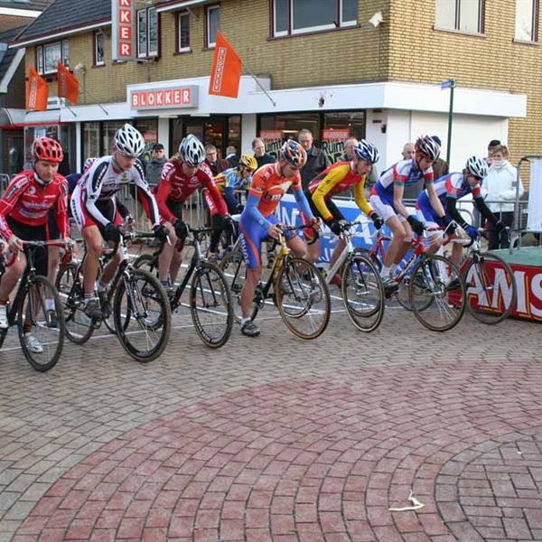 13e Centrumcross Surhuisterveen 2008 | Wielrennen Surhuisterveen