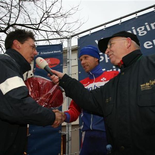 12e Centrumcross Surhuisterveen 2007 | Wielrennen Surhuisterveen