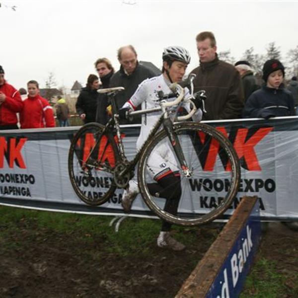 12e Centrumcross Surhuisterveen 2007 | Wielrennen Surhuisterveen