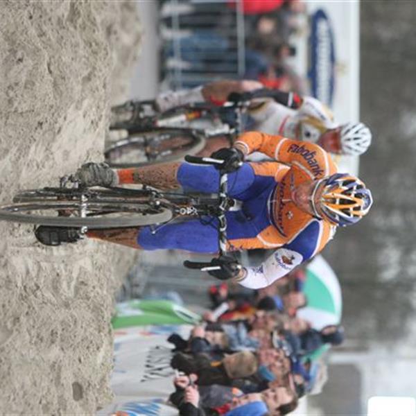 12e Centrumcross Surhuisterveen 2007 | Wielrennen Surhuisterveen