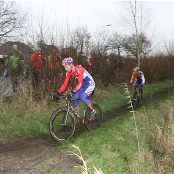 12e Centrumcross Surhuisterveen 2007 | Wielrennen Surhuisterveen