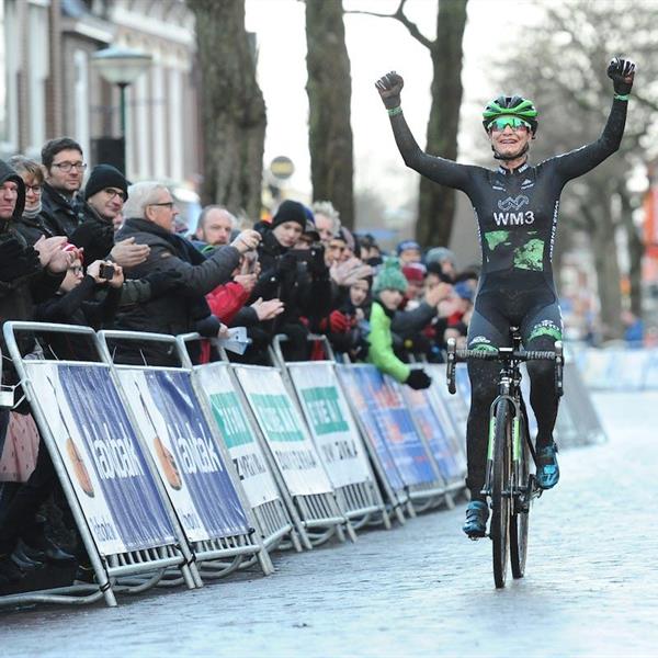 22e Internationale Centrumcross Surhuisterveen 2017 | Wielrennen Surhuisterveen