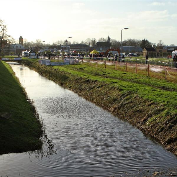 20e Centrumcross 2015 Amateurs & Masters | Wielrennen Surhuisterveen