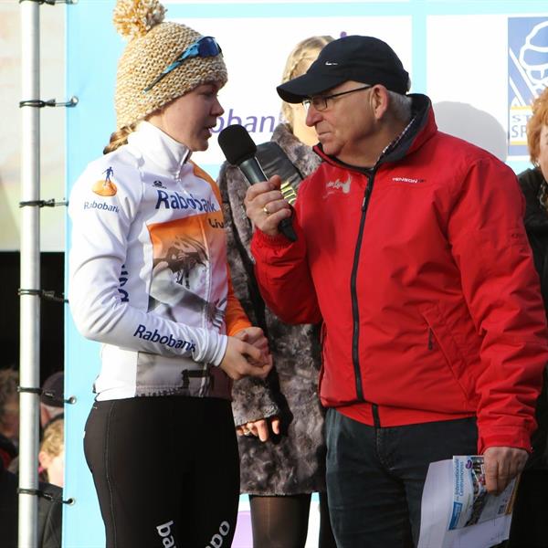 20e Centrumcross 2015 Dames | Wielrennen Surhuisterveen