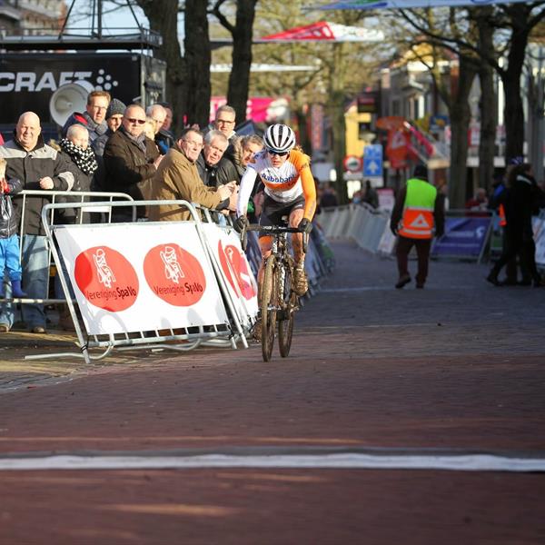 20e Centrumcross 2015 Dames | Wielrennen Surhuisterveen
