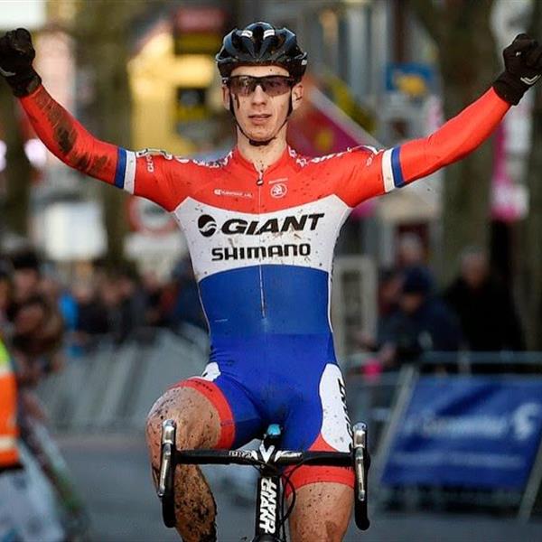 20e Internationale Centrumcross Surhuisterveen 2015 (4) | Wielrennen Surhuisterveen