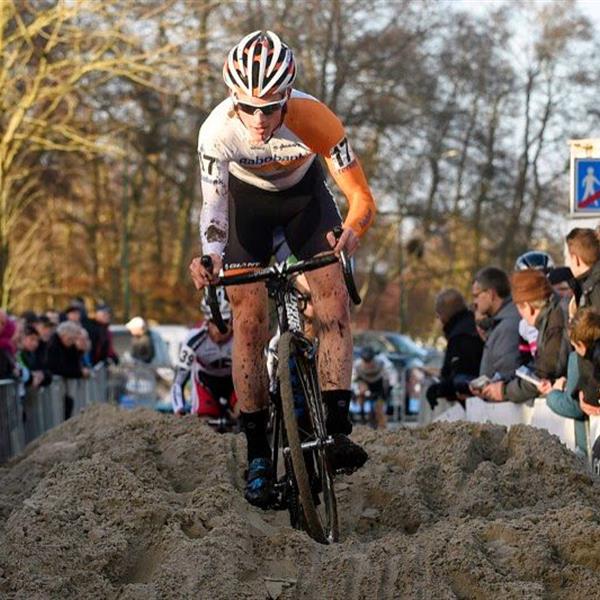 20e Internationale Centrumcross Surhuisterveen 2015 (4) | Wielrennen Surhuisterveen