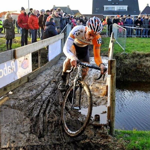 20e Internationale Centrumcross Surhuisterveen 2015 (4) | Wielrennen Surhuisterveen