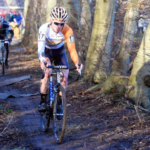 20e Internationale Centrumcross Surhuisterveen 2015 (4) | Wielrennen Surhuisterveen