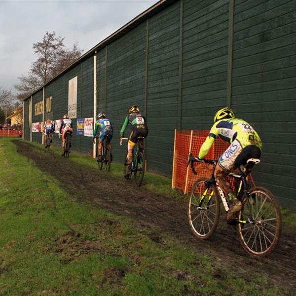 19e Centrumcross Surhuisterveen 2014 (1) | Wielrennen Surhuisterveen