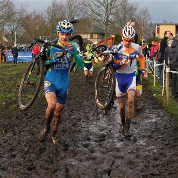 19e Centrumcross Surhuisterveen 2014 (1) | Wielrennen Surhuisterveen