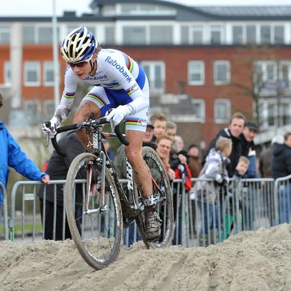 18e Centrumcross Surhuisterveen 2013 (album 2) | Wielrennen Surhuisterveen