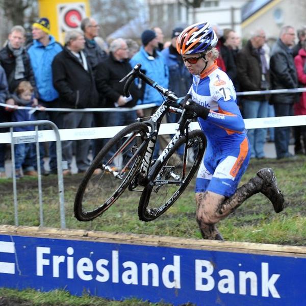 18e Centrumcross Surhuisterveen 2013 (album 2) | Wielrennen Surhuisterveen