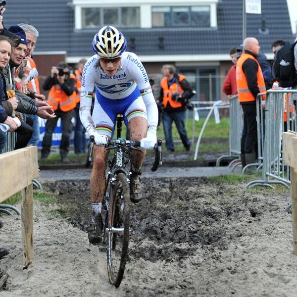 18e Centrumcross Surhuisterveen 2013 (album 2) | Wielrennen Surhuisterveen