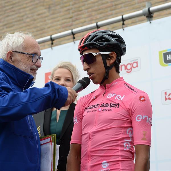 39e Profronde (Foto's: Martin de Jong) | Wielrennen Surhuisterveen