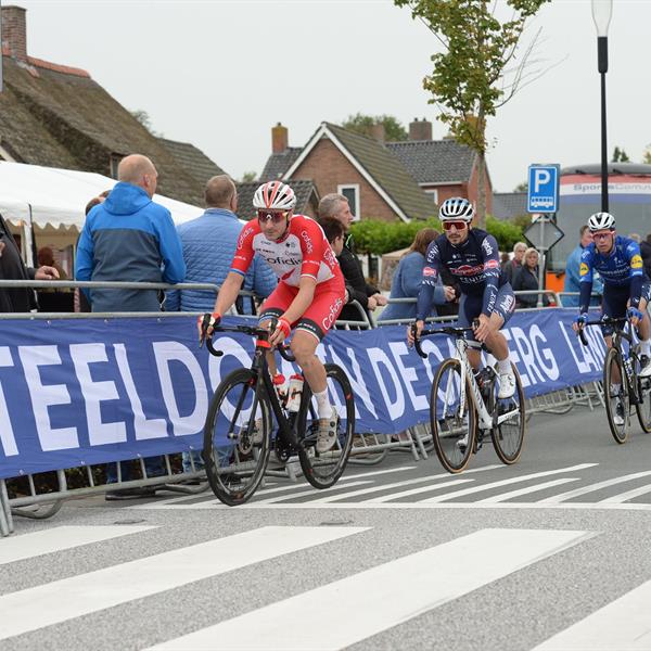 39e Profronde (Foto's: Martin de Jong) | Wielrennen Surhuisterveen