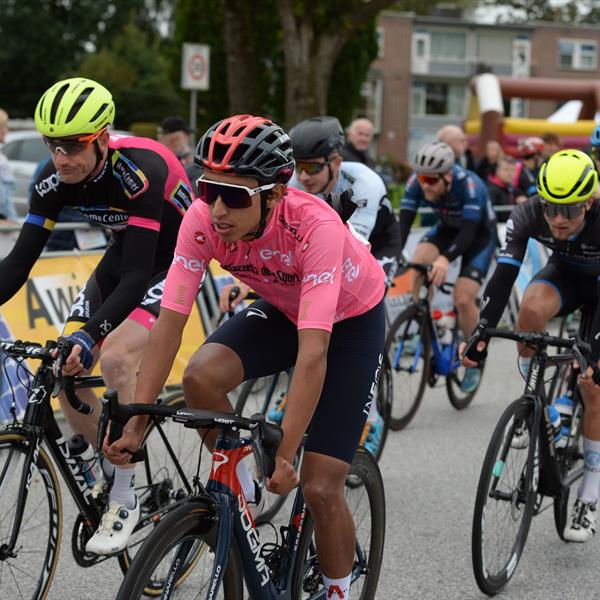 39e Profronde (Foto's: Martin de Jong) | Wielrennen Surhuisterveen