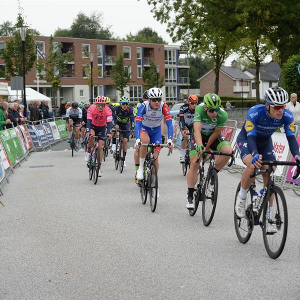 39e Profronde (Foto's: Martin de Jong) | Wielrennen Surhuisterveen