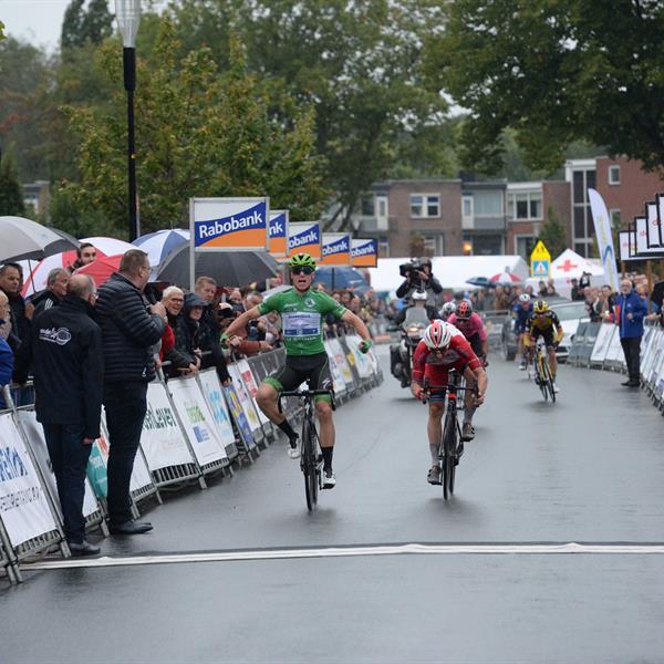 39e Profronde (Foto's: Martin de Jong) | Wielrennen Surhuisterveen