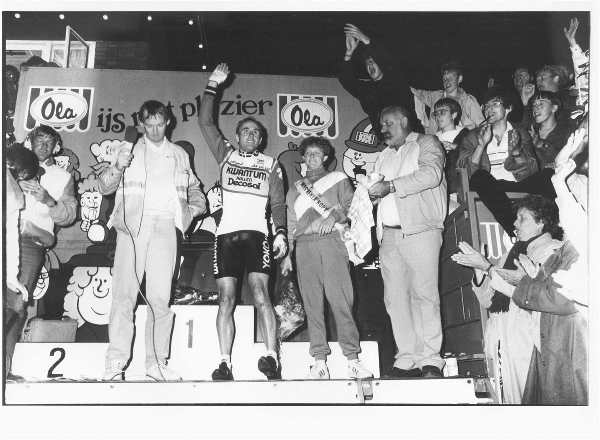 Joop Zoetemelk eregast bij 40e Profronde