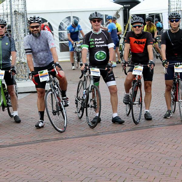 17e Pieter Weening Classic 2022 (foto's Fokke Ophuis en Youri Jager) | Wielrennen Surhuisterveen