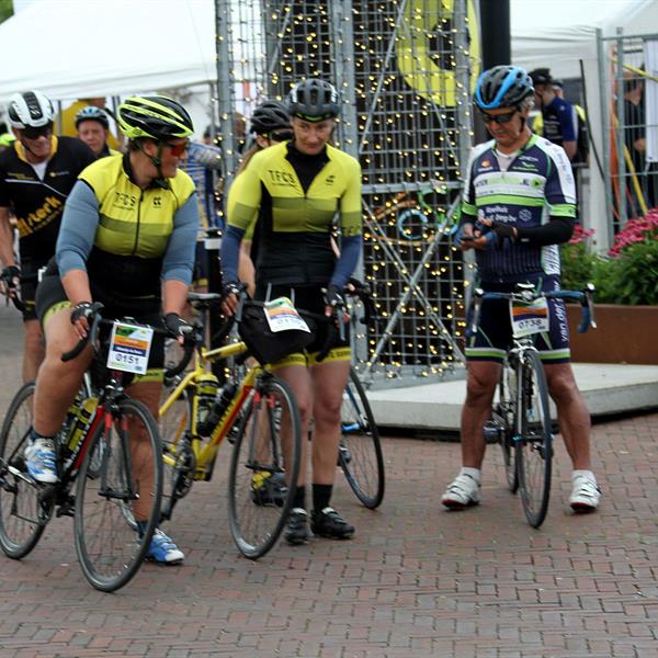 17e Pieter Weening Classic 2022 (foto's Fokke Ophuis en Youri Jager) | Wielrennen Surhuisterveen