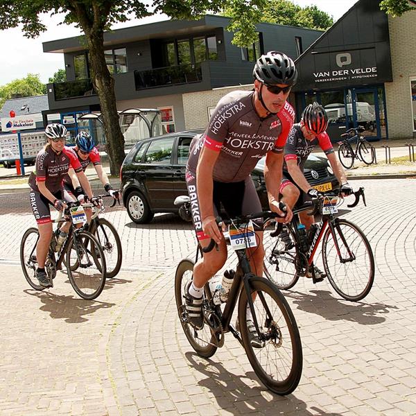 17e Pieter Weening Classic 2022 (foto's Fokke Ophuis en Youri Jager) | Wielrennen Surhuisterveen