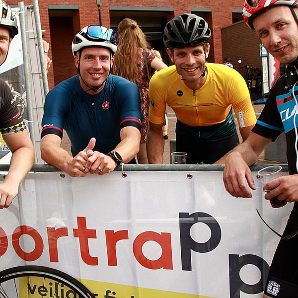 17e Pieter Weening Classic 2022 (foto's Fokke Ophuis en Youri Jager) | Wielrennen Surhuisterveen