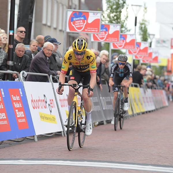 40e Profronde (Foto's Martin de Jong, www.fotopersburomartindejong.nl) | Wielrennen Surhuisterveen
