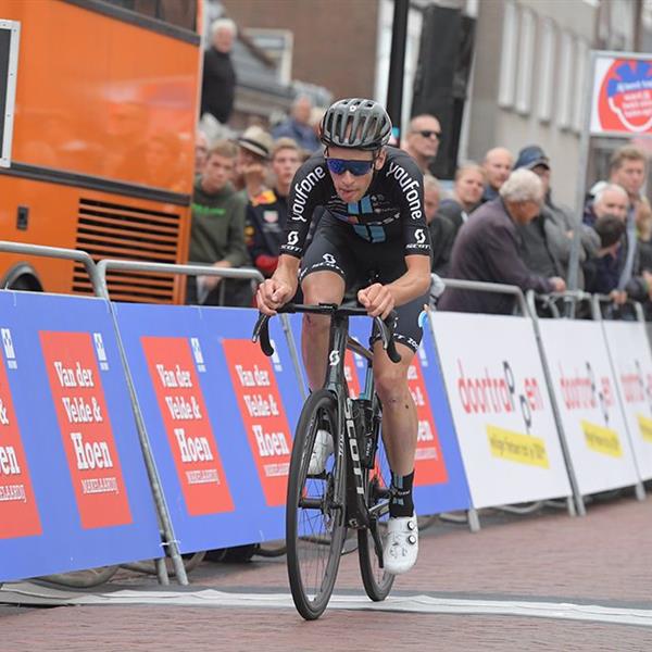 40e Profronde (Foto's Martin de Jong, www.fotopersburomartindejong.nl) | Wielrennen Surhuisterveen