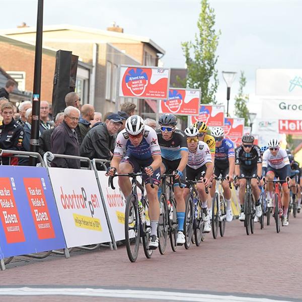 40e Profronde (Foto's Martin de Jong, www.fotopersburomartindejong.nl) | Wielrennen Surhuisterveen