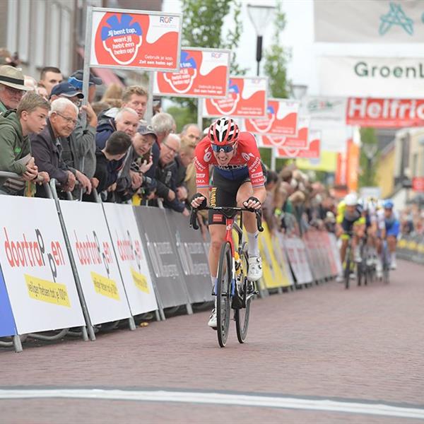 40e Profronde (Foto's Martin de Jong, www.fotopersburomartindejong.nl) | Wielrennen Surhuisterveen