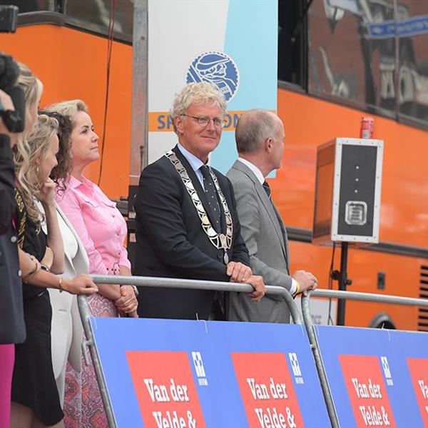 40e Profronde (Foto's Martin de Jong, www.fotopersburomartindejong.nl) | Wielrennen Surhuisterveen
