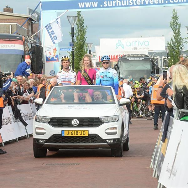 40e Profronde (Foto's Martin de Jong, www.fotopersburomartindejong.nl) | Wielrennen Surhuisterveen