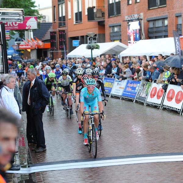 34e Profronde van Surhuisterveen 2015 | Wielrennen Surhuisterveen