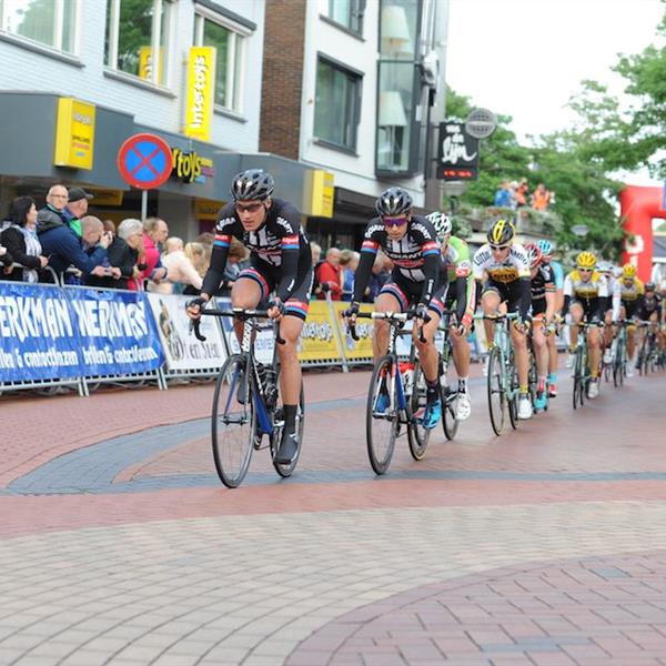 34e Profronde van Surhuisterveen 2015 | Wielrennen Surhuisterveen